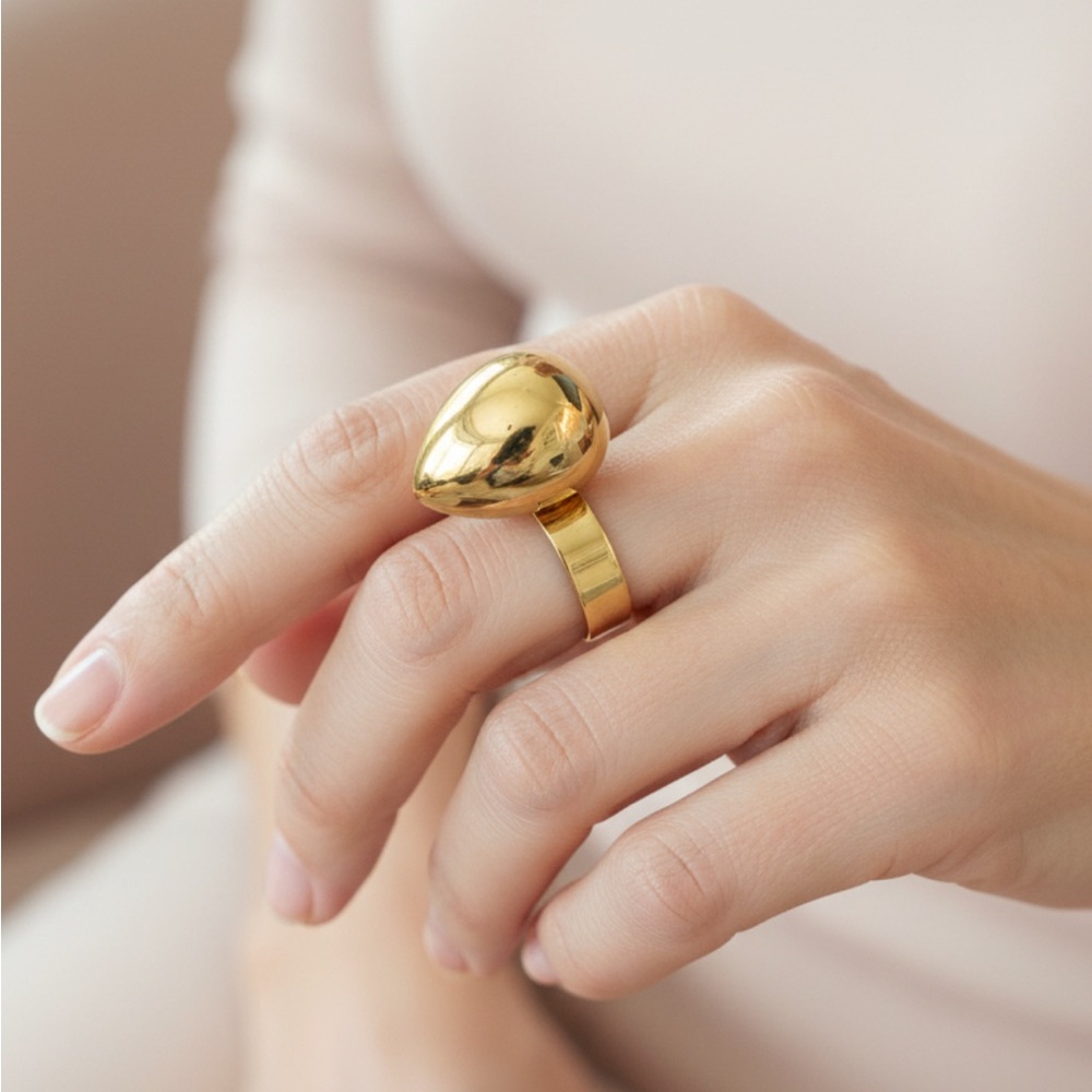 Gold Teardrop Statement Ring
